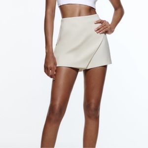 ZARA high waisted cream skort